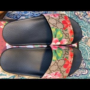Authentic Gucci Blooms Supreme Slides